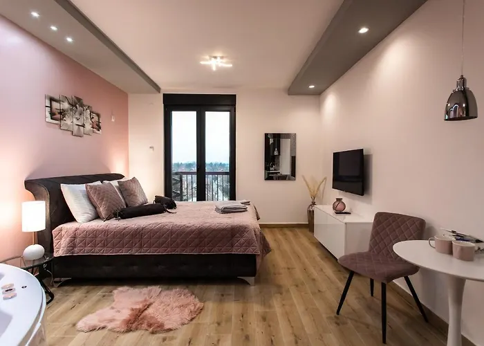 Jacuzzi “athena” شقة *