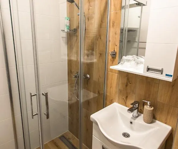 شقة Jacuzzi “athena” *